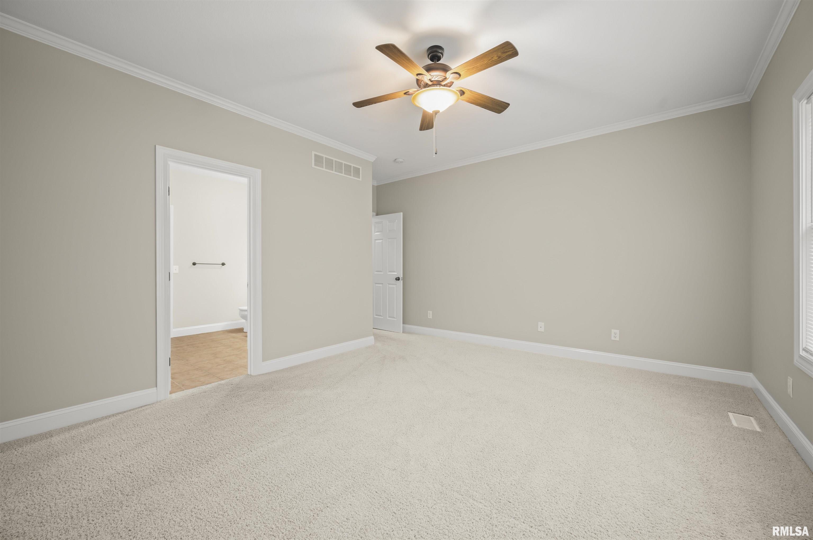 2139 West Geneva Road Peoria, IL 61615 - Photo 16 of 33 Gallery Image 16
