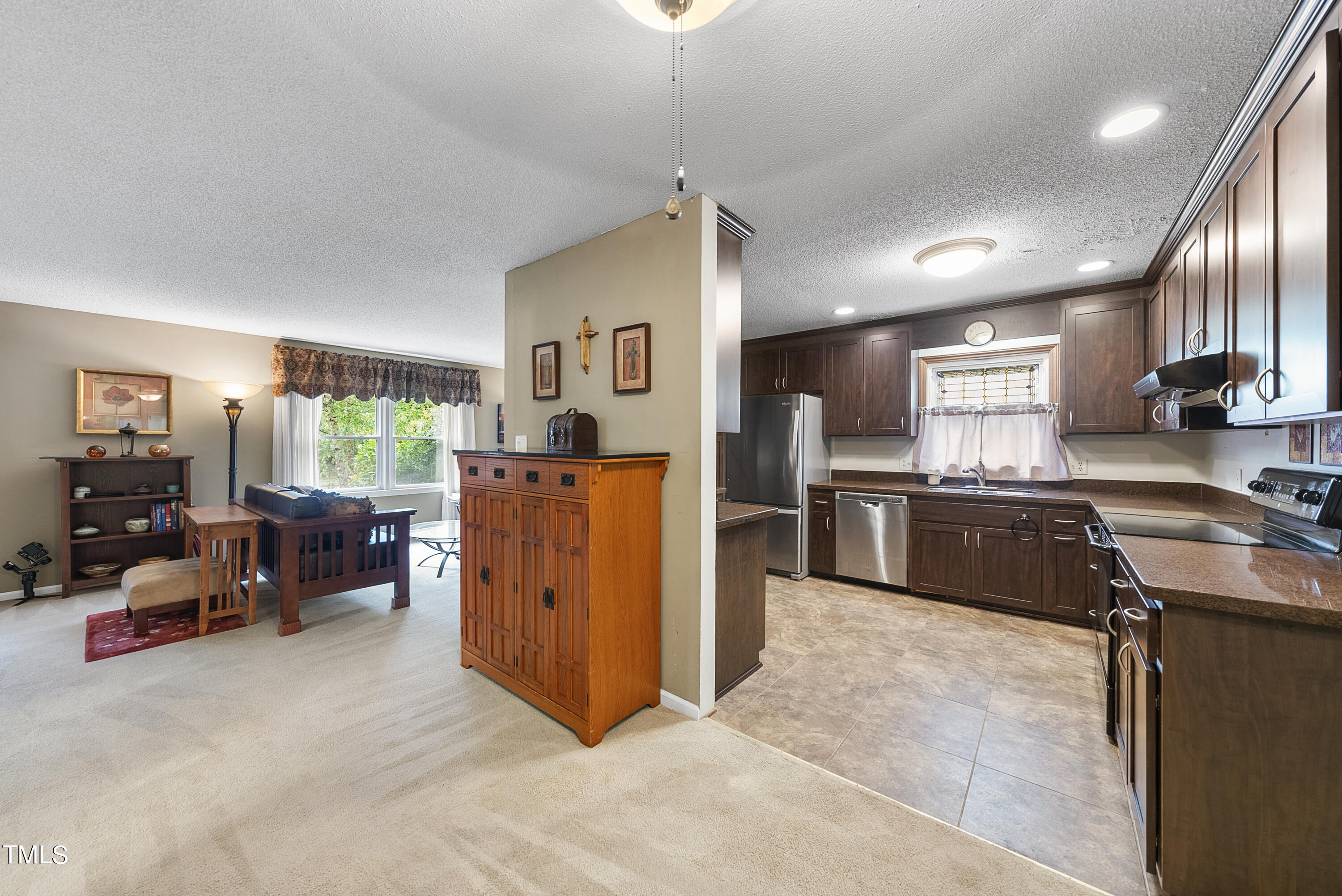 204 Southwest Maynard Road Cary, NC 27511 - Photo 5 of 24 DSC04839