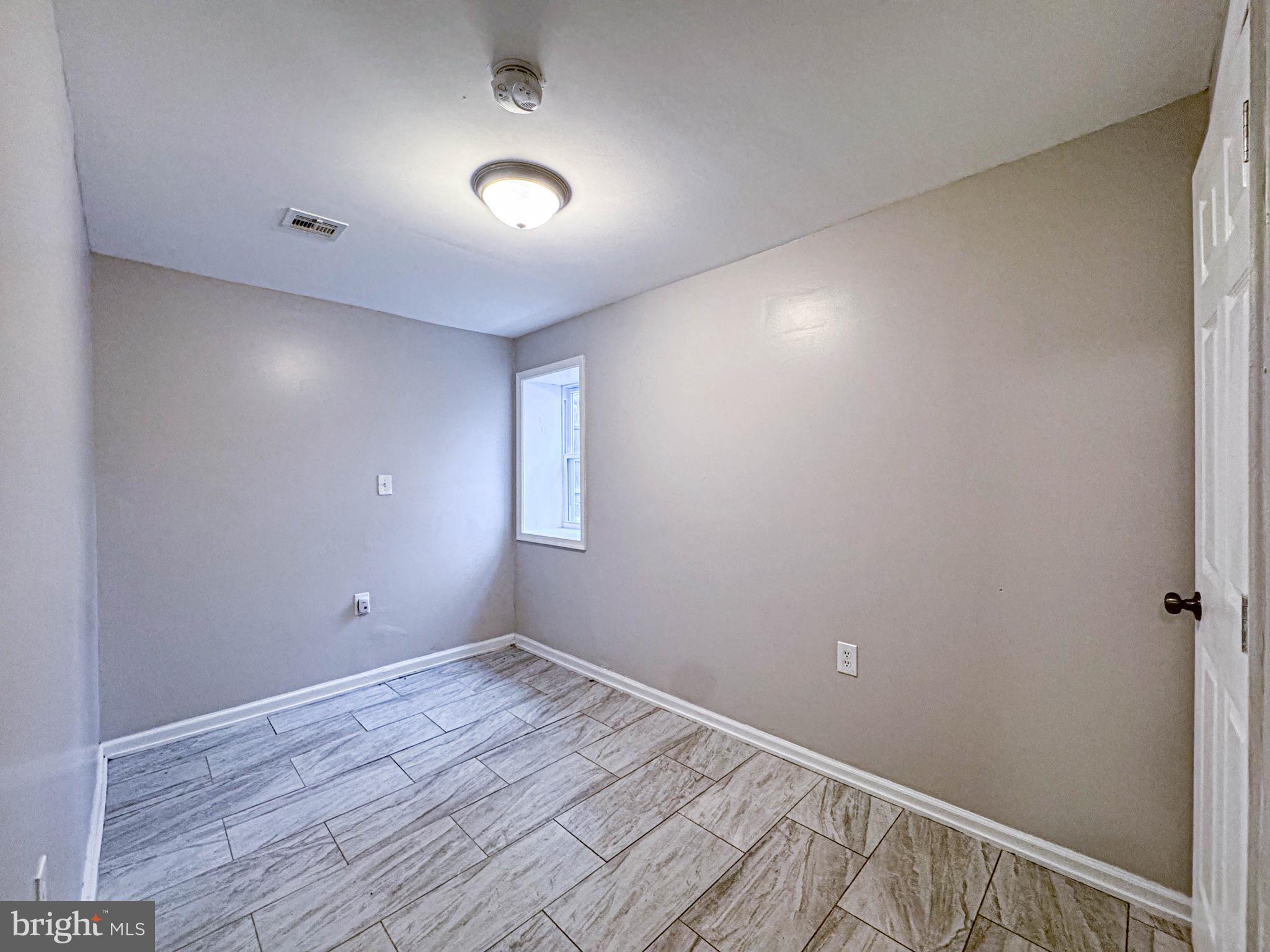 4630 Hillside Road Southeast Washington, DC 20019 - Photo 16 of 28