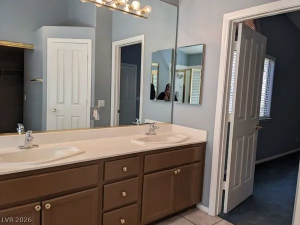 $2,425 | 2009 Clover Path Street, Las Vegas, NV 89128