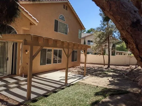 $2,425 | 2009 Clover Path Street, Las Vegas, NV 89128