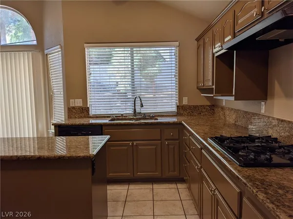 $2,425 | 2009 Clover Path Street, Las Vegas, NV 89128