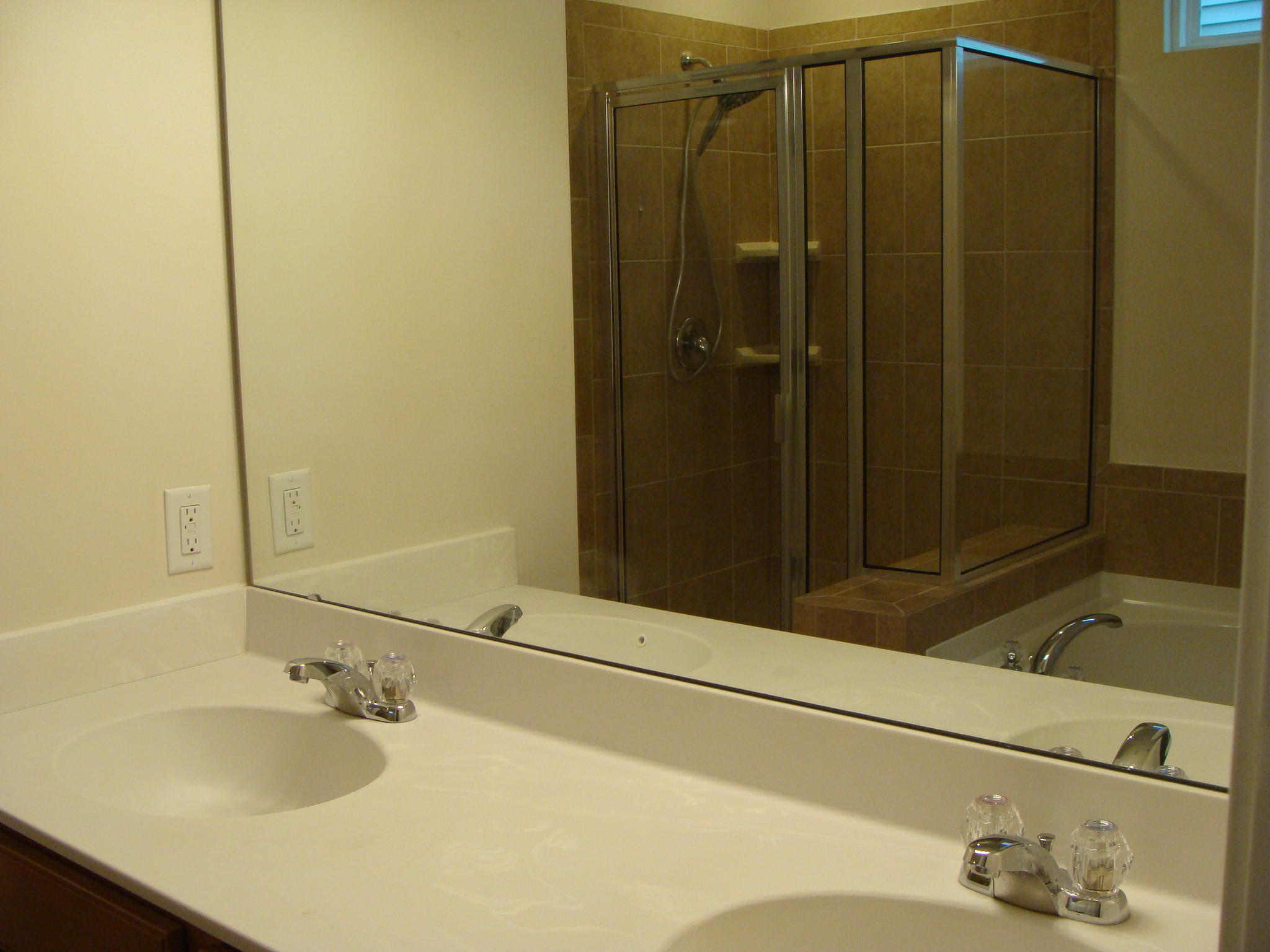 267 Decatur Drive Summerville, SC 29486 - Photo 9 of 22 Master Bath