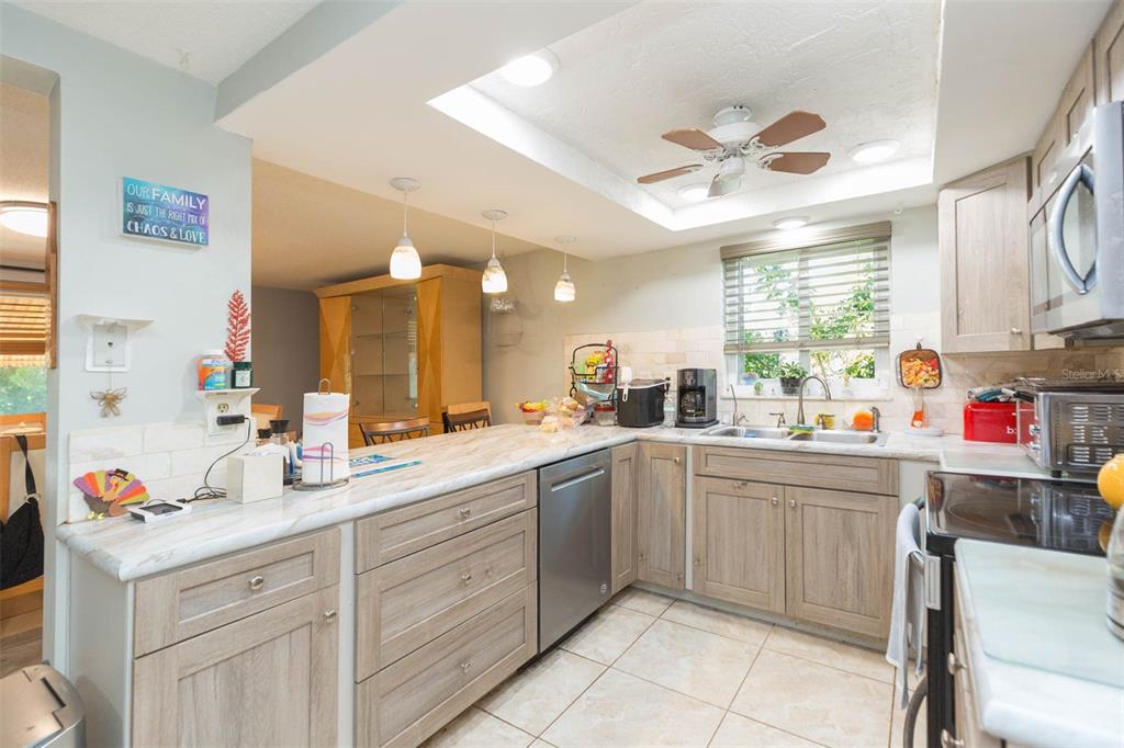 7906 Cherrytree Lane New Port Richey, FL 34653 - Photo 11 of 22