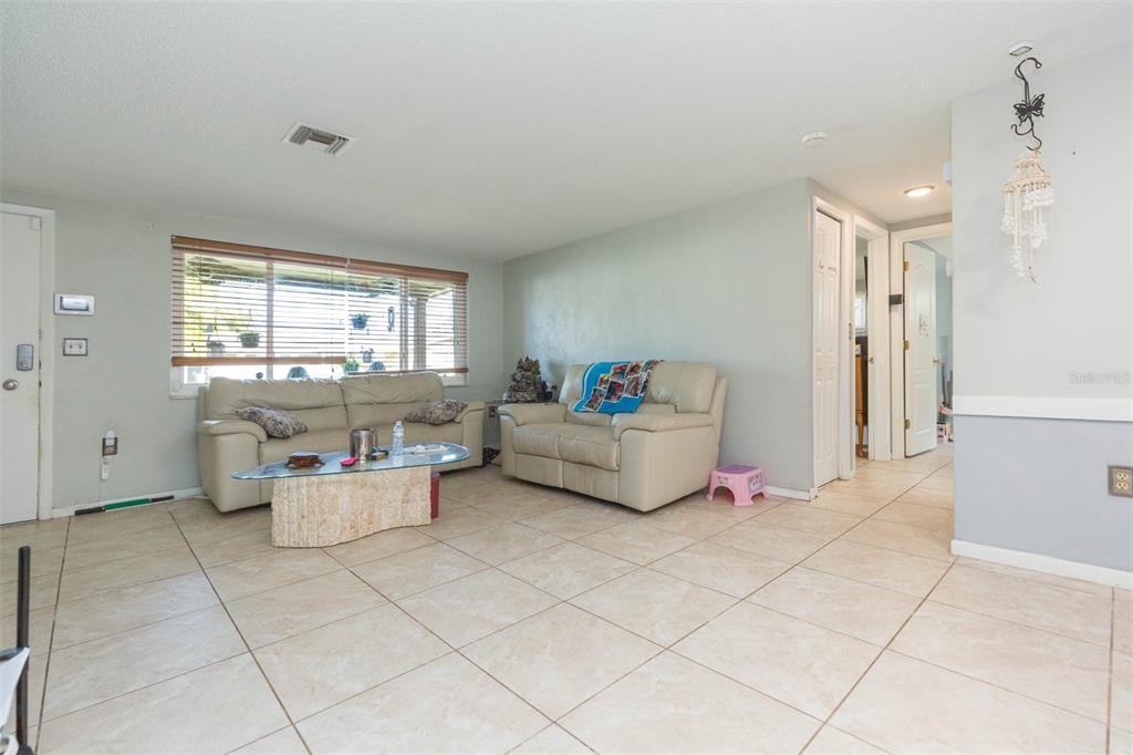 7906 Cherrytree Lane New Port Richey, FL 34653 - Photo 4 of 22