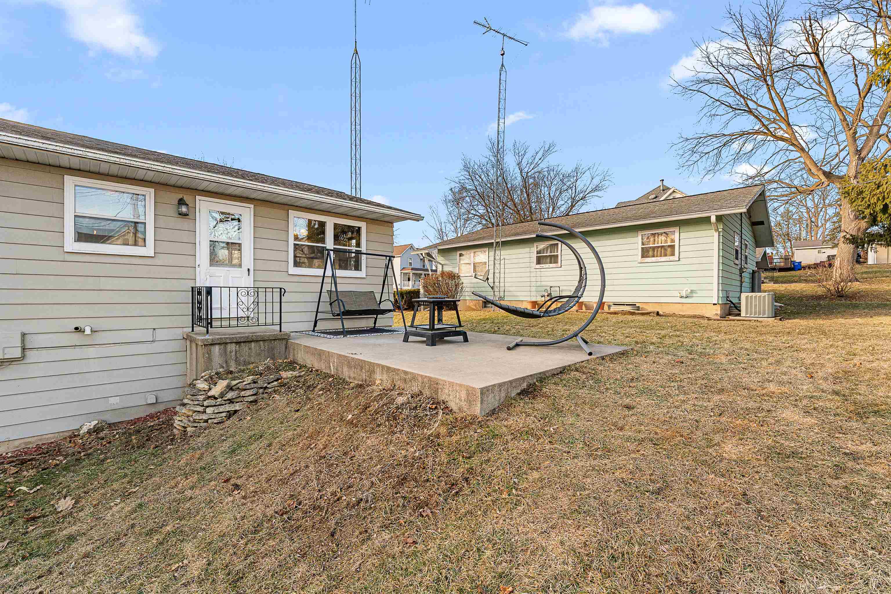 318 Scott Street Cambria, WI 53923 - Photo 28 of 30