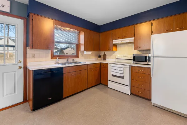 $223,500 | 318 Scott Street, Cambria, WI 53923