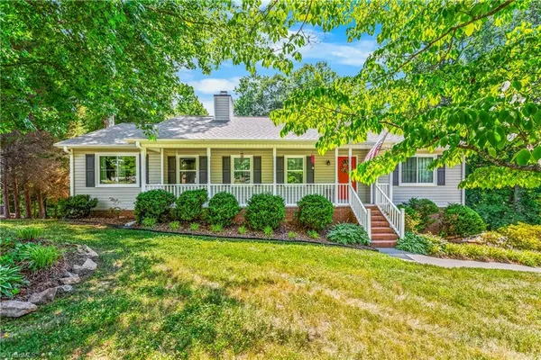 $385,000 | 180 Creekside Drive, High Point, NC 27265