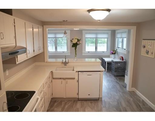 14 Tyler Road Beverly, MA 01915 - Photo 5 of 23 Gallery Image 5