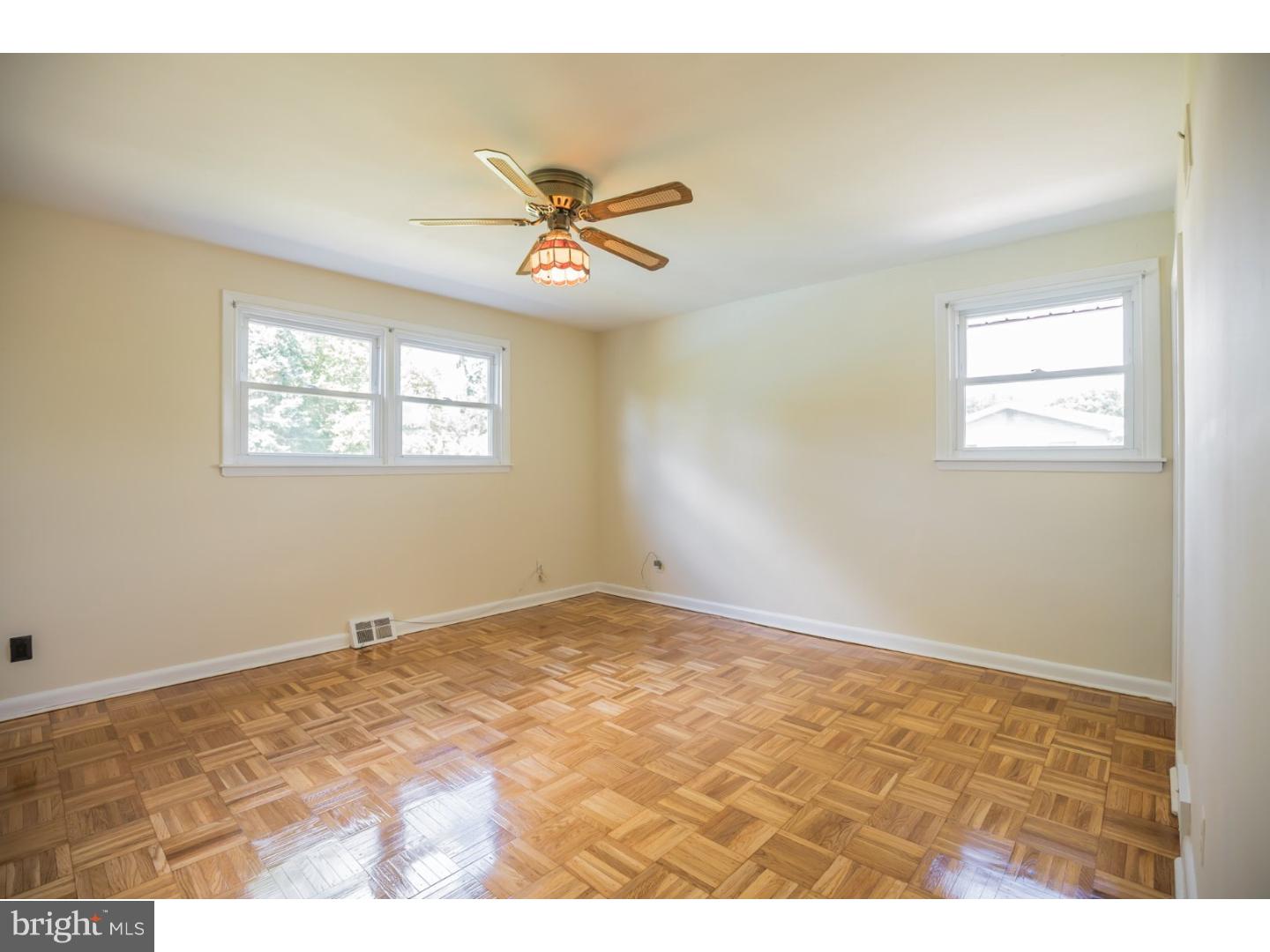 127 Flagstaff Road Philadelphia, PA 19115 - Photo 9 of 25 Bedroom