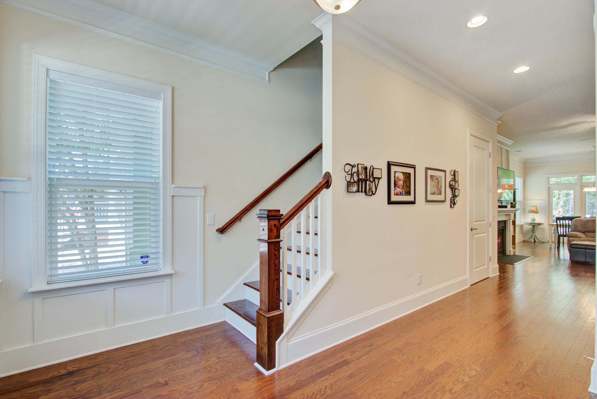 166 Ashley Bluffs Road Summerville, SC 29485 - Photo 6 of 33 166 Ashley Bluffs Rd, Summerville SC (6)