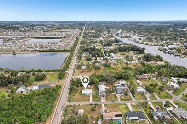 $400,000 | 215 17th Street Northwest, Ruskin, FL 33570