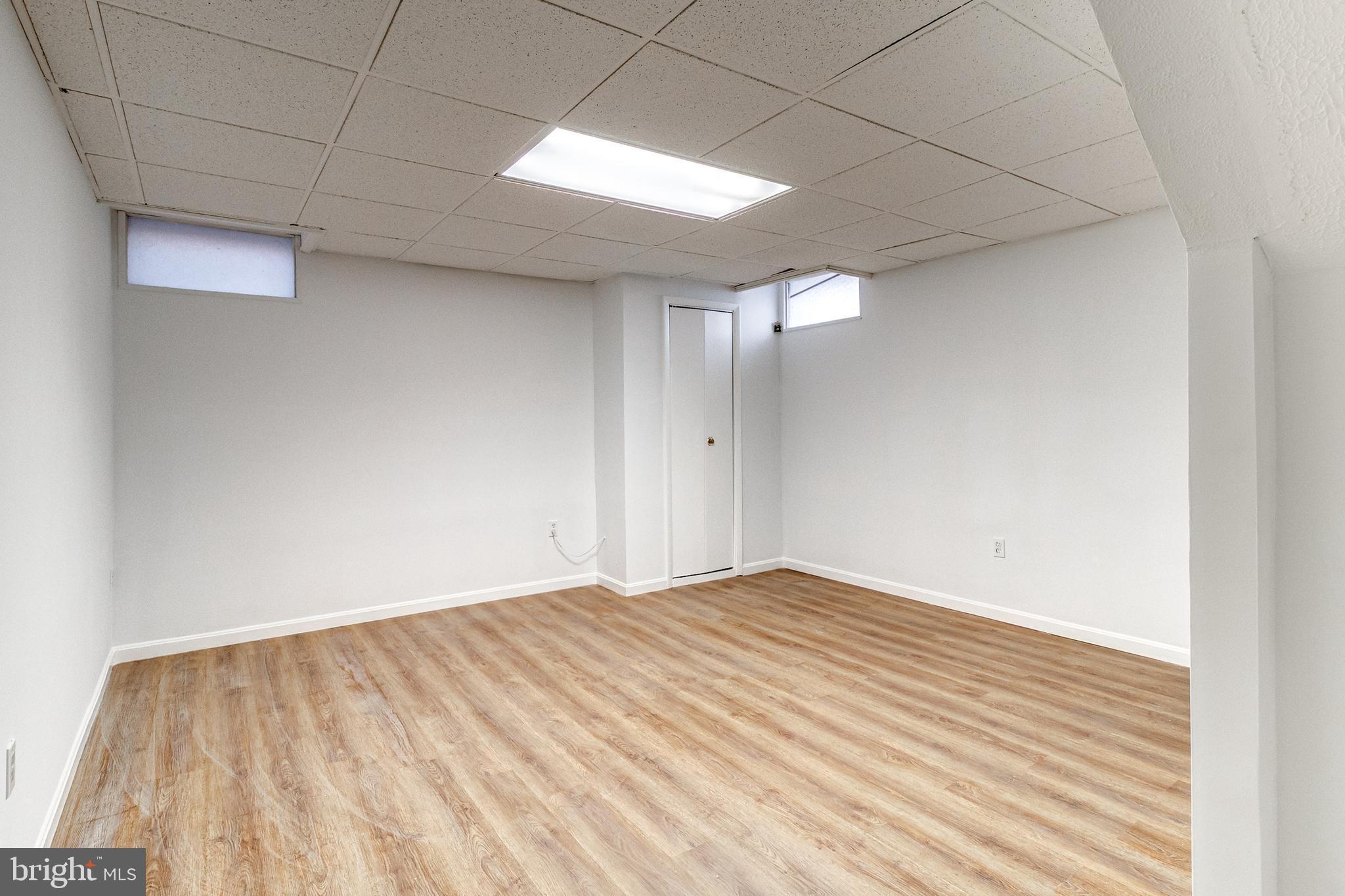 783 Seawall Road Baltimore, MD 21221 - Photo 19 of 27 Family Room Lower Level