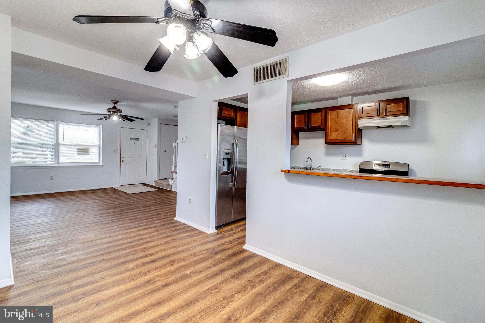 783 Seawall Road Baltimore, MD 21221 - Photo 6 of 27 Dinning Room