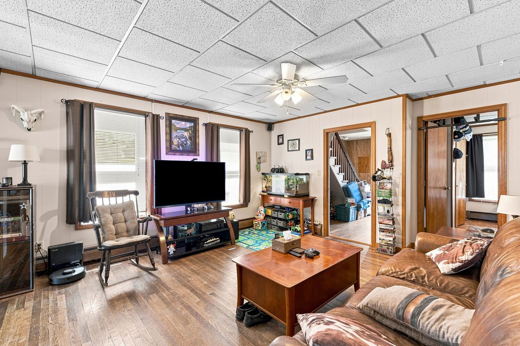 228 Main Road Tiverton, RI 02878 - Photo 10 of 34 Gallery Image 10