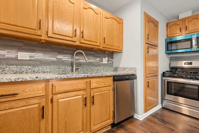 $265,000 | 16380 Terry Lane, Oak Forest, IL 60452