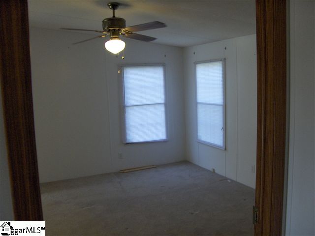 213 Thornbury Ridge Easley, SC 29640 - Photo 12 of 12 Gallery Image 12