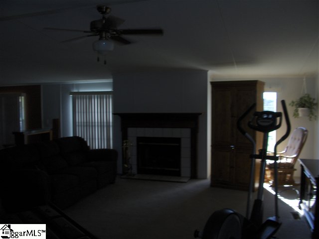 213 Thornbury Ridge Easley, SC 29640 - Photo 5 of 12 Gallery Image 5