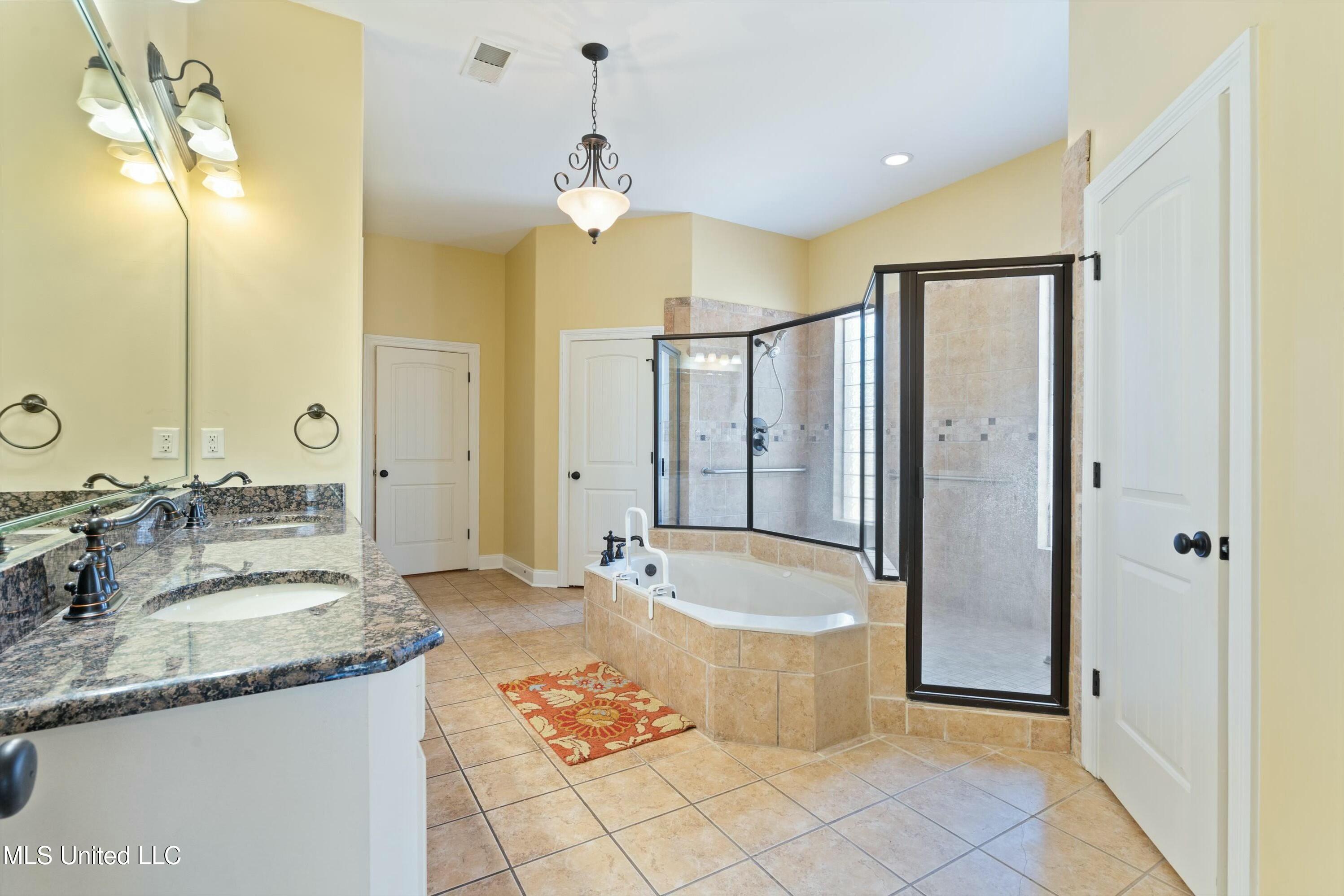 3784 Houston Loop North Southaven, MS 38672 - Photo 16 of 42 tempImageDxToNj