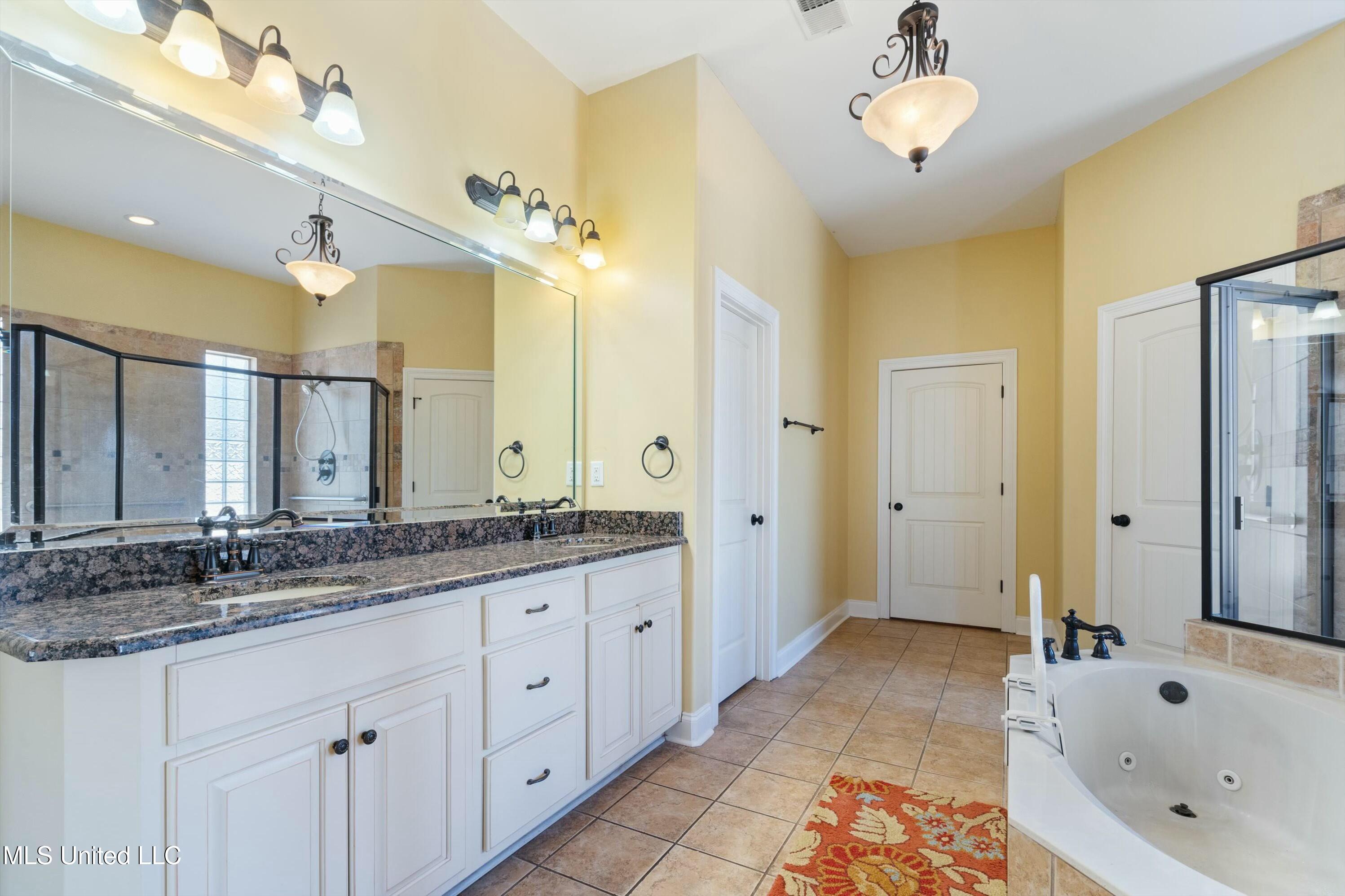 3784 Houston Loop North Southaven, MS 38672 - Photo 17 of 42 tempImagez5fhue