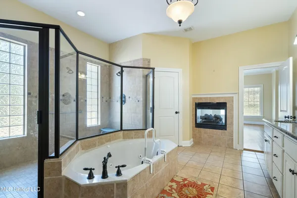 $524,900 | 3784 Houston Loop North, Southaven, MS 38672