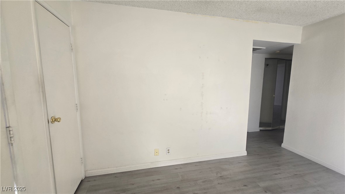 5181 West Pioneer Avenue, Unit 203 Las Vegas, NV 89146 - Photo 3 of 11