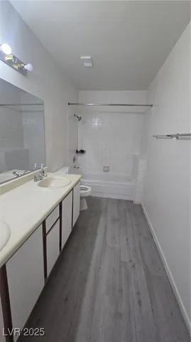 $1,250 | 5181 West Pioneer Avenue, Unit 203, Las Vegas, NV 89146