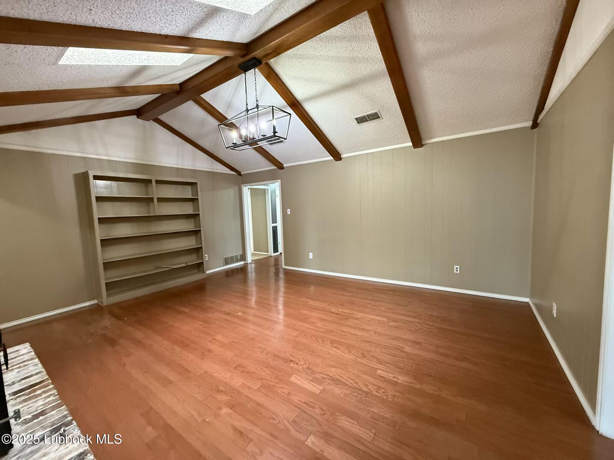 3506 97th Street Lubbock, TX 79423 - Photo 5 of 34 tempImageXZTK80