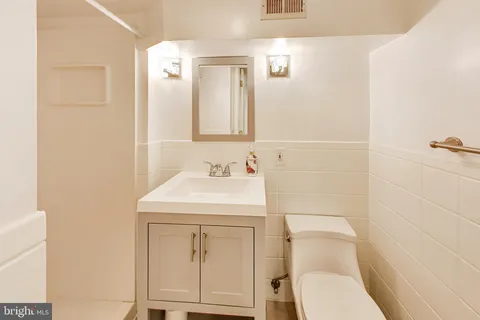 $825,000 | 704 Rhode Island Avenue Northwest, Washington, DC 20001