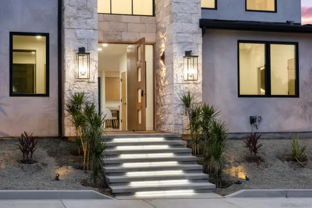 $3,145,000 | 1531-33 Lieta Street, San Diego, CA 92110