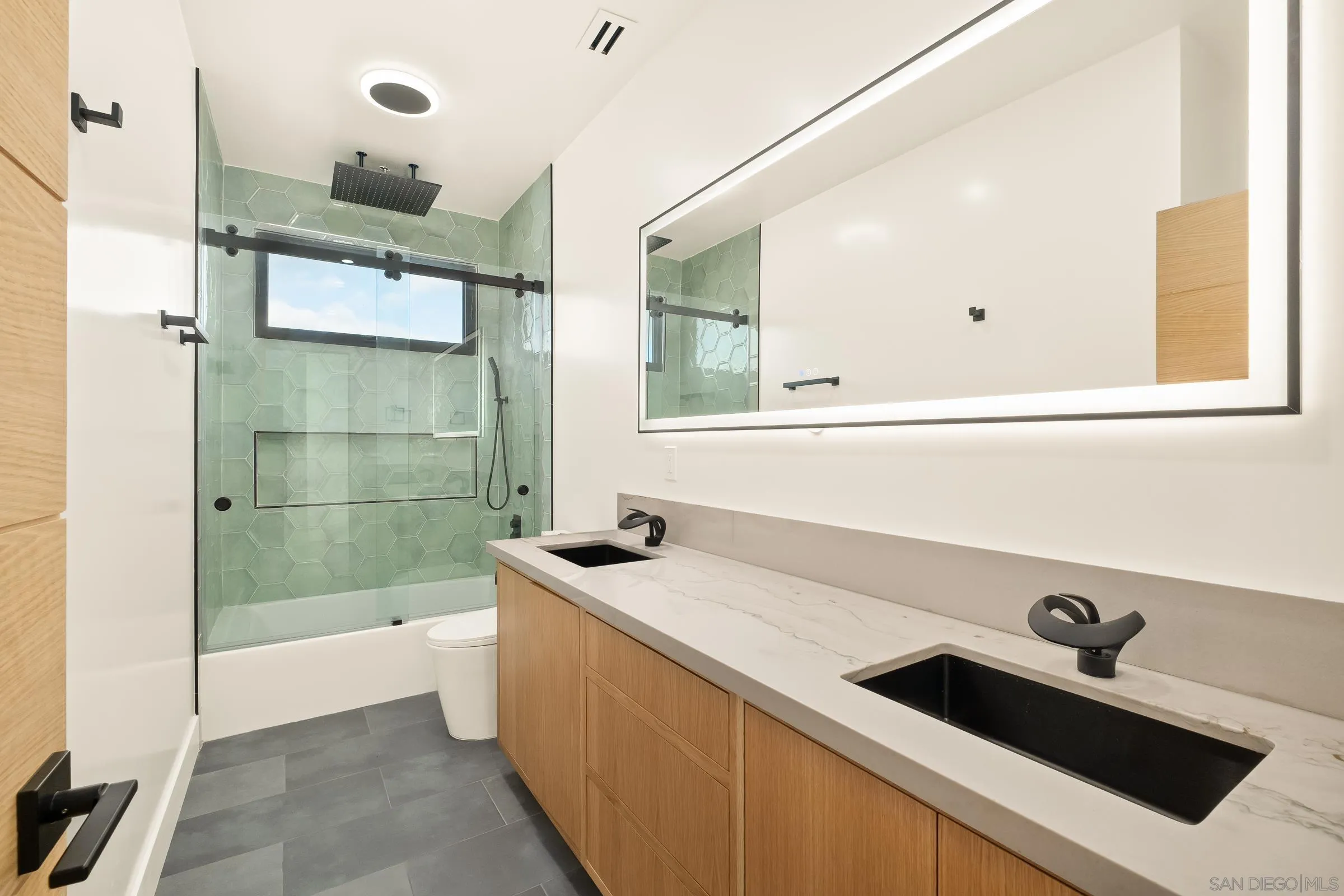 1531-33 Lieta Street San Diego, CA 92110 - Photo 44 of 67