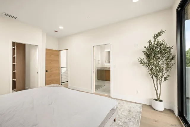 $3,145,000 | 1531-33 Lieta Street, San Diego, CA 92110