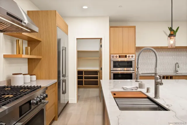 $3,145,000 | 1531-33 Lieta Street, San Diego, CA 92110