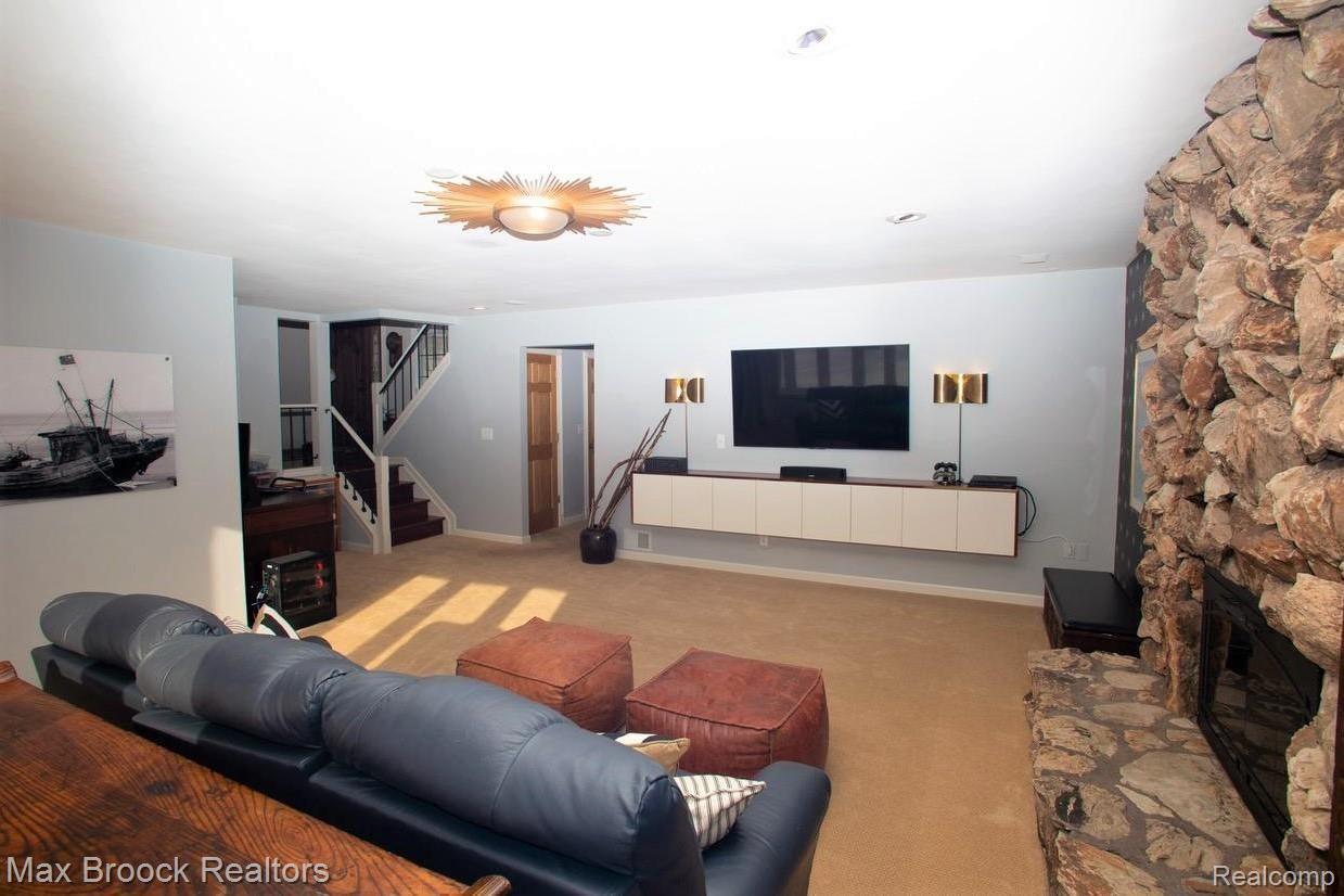 651 Snowmass Drive Rochester, MI 48309 - Photo 48 of 66 FAMILY.3