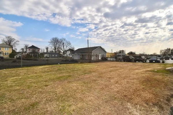 $2,750 | 153 Bosworth Street, Unit 1, West Springfield, MA 01089