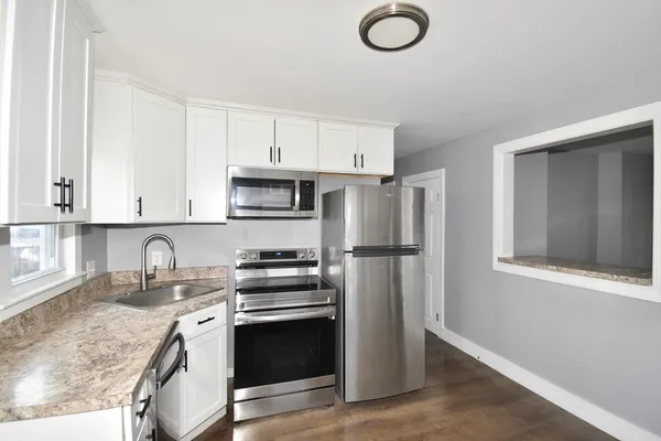 $2,750 | 153 Bosworth Street, Unit 1, West Springfield, MA 01089