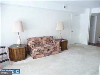 3 Casho Mill Road Newark, DE 19711 - Photo 7 of 10 Family Room