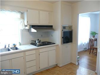 3 Casho Mill Road Newark, DE 19711 - Photo 9 of 10 Kitchen