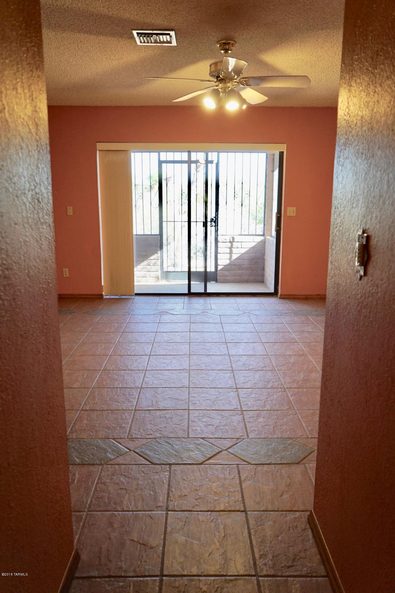 10195 West Rudasill Road Tucson, AZ 85743 - Photo 11 of 44