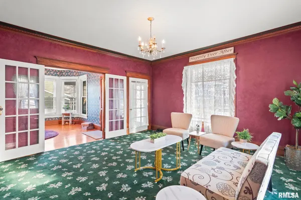 $185,000 | 1014 West College Avenue, Jacksonville, IL 62650