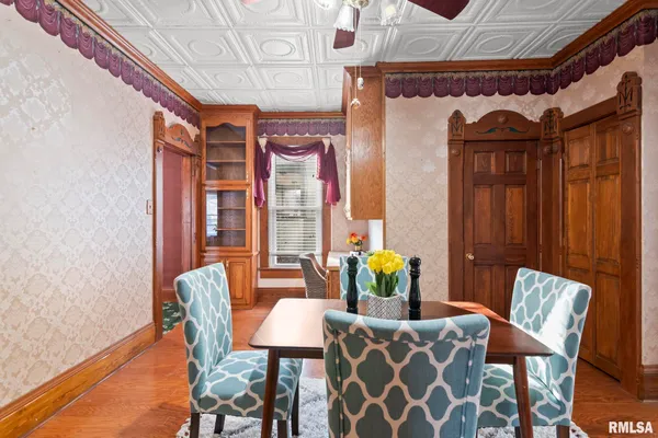 $185,000 | 1014 West College Avenue, Jacksonville, IL 62650