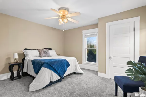 $185,000 | 1014 West College Avenue, Jacksonville, IL 62650