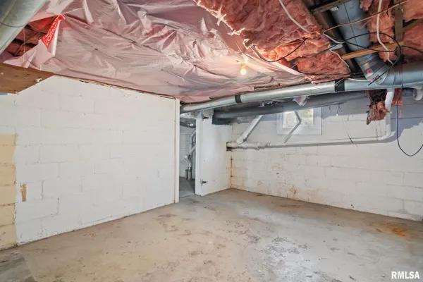 $185,000 | 1014 West College Avenue, Jacksonville, IL 62650