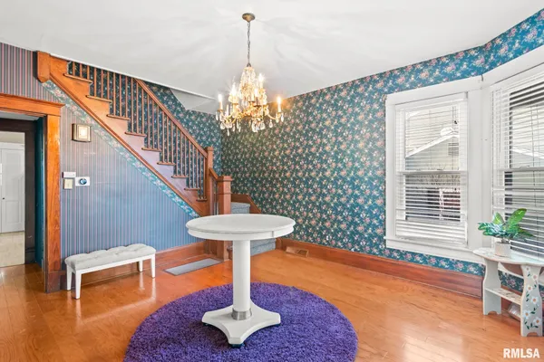 $185,000 | 1014 West College Avenue, Jacksonville, IL 62650