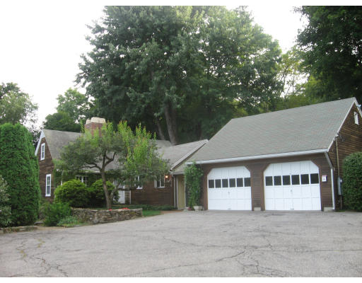 70 Spring Street Shrewsbury, MA 01545 - Photo 1 of 30 Gallery Image 1