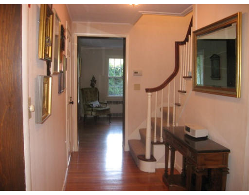 70 Spring Street Shrewsbury, MA 01545 - Photo 14 of 30 Gallery Image 14