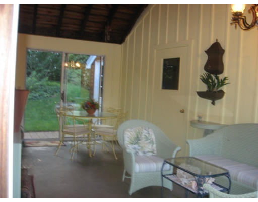 70 Spring Street Shrewsbury, MA 01545 - Photo 2 of 30 Gallery Image 2