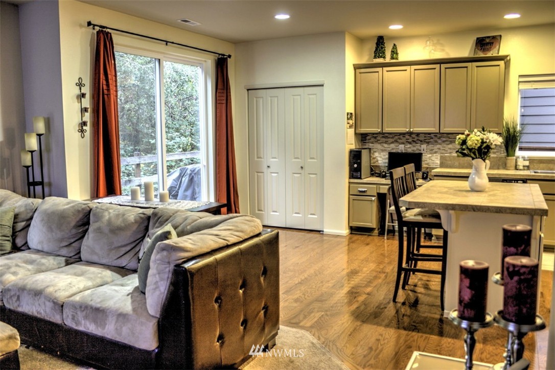1229 231st Street Southwest Bothell, WA 98021 - Photo 4 of 21