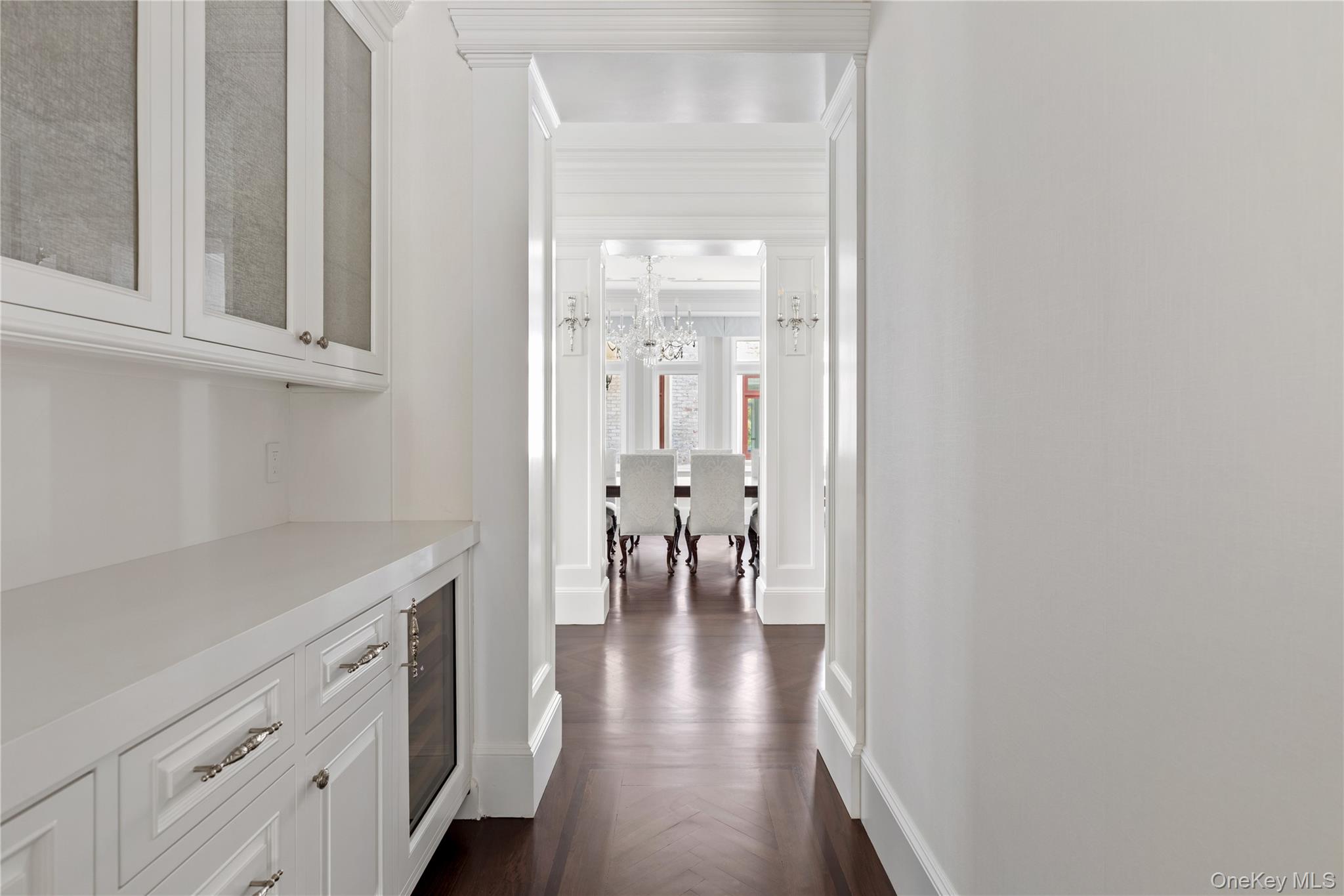 9 Hicks Lane Sands Point, NY 11050 - Photo 18 of 45 a hallway with wooden floor