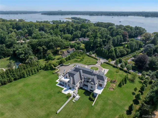 $23,500,000 | 9 Hicks Lane, Sands Point, NY 11050
